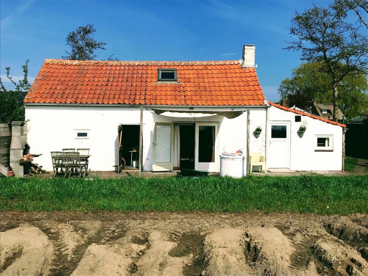 Farmhouse Near Beach Kloosterzande Esterno foto