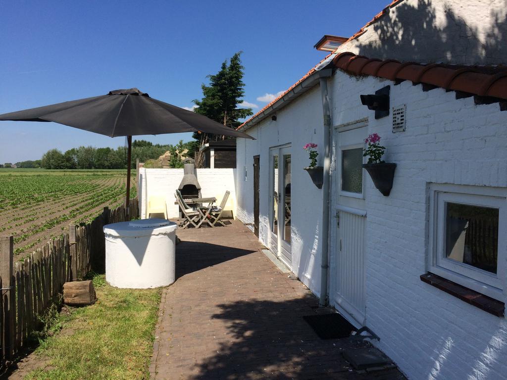 Farmhouse Near Beach Kloosterzande Esterno foto